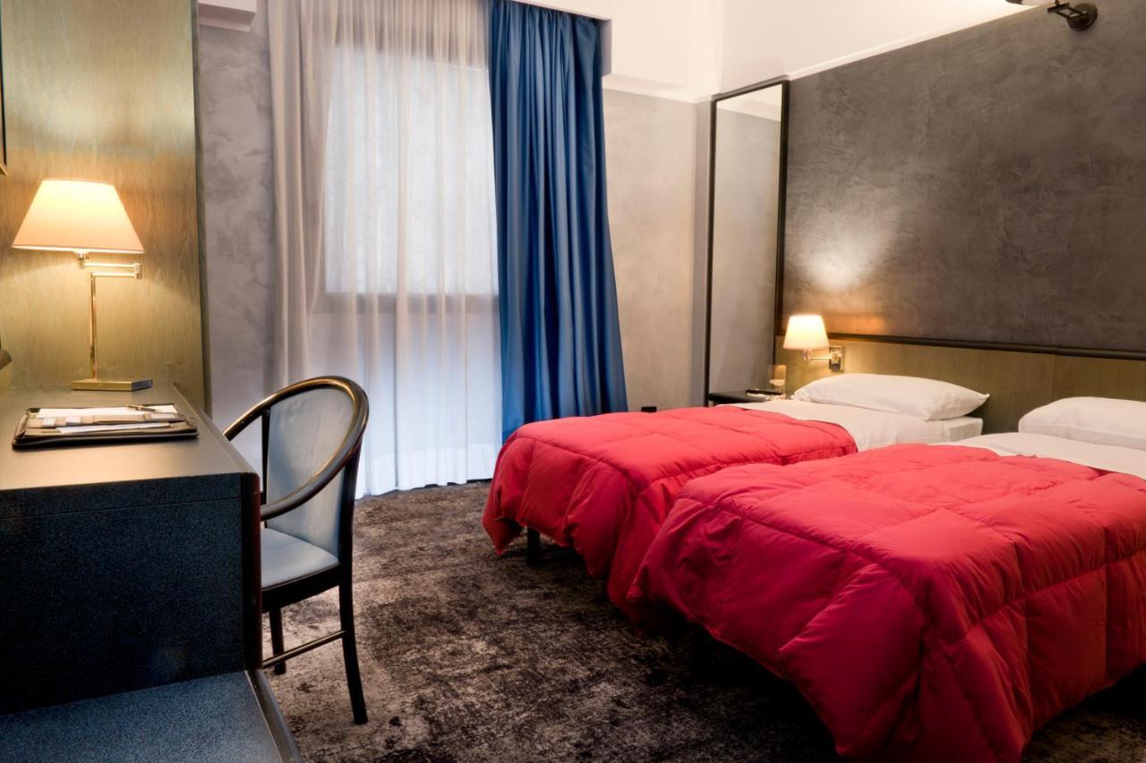 Hotel Gardenia Cermenate Bagian luar foto
